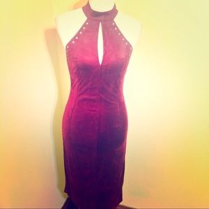 🚨MOVING 5/1 - FINAL PRICE! HP! Suede style halter